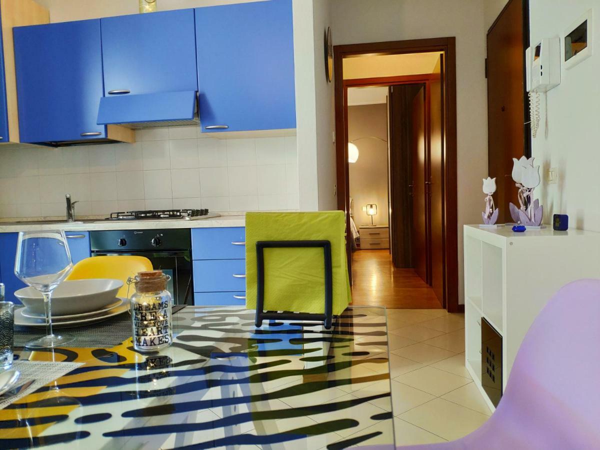 Bed & Smile Apartment Valeggio sul Mincio Bagian luar foto