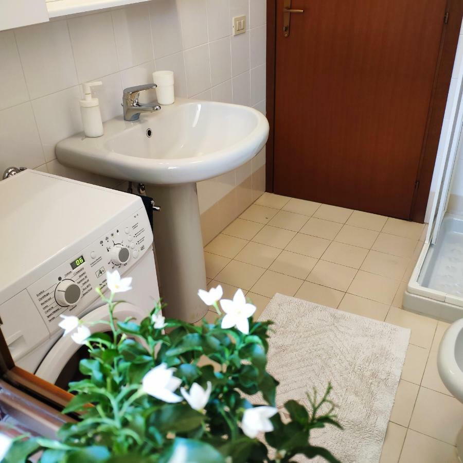 Bed & Smile Apartment Valeggio sul Mincio Bagian luar foto