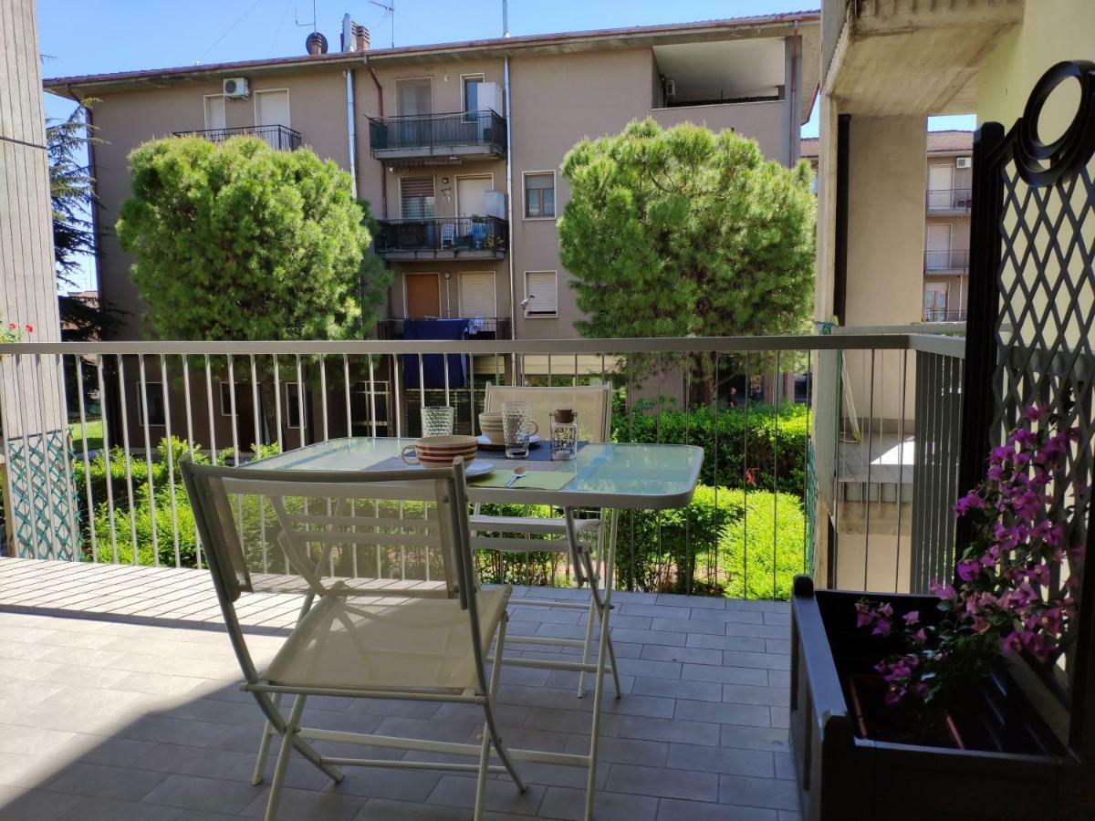 Bed & Smile Apartment Valeggio sul Mincio Bagian luar foto