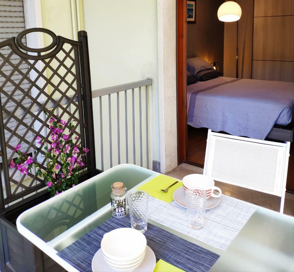 Bed & Smile Apartment Valeggio sul Mincio Bagian luar foto